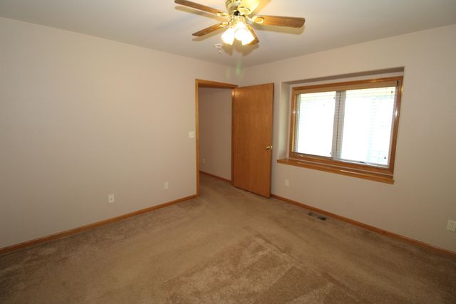 1280 S High St, El Dorado, KS 67042