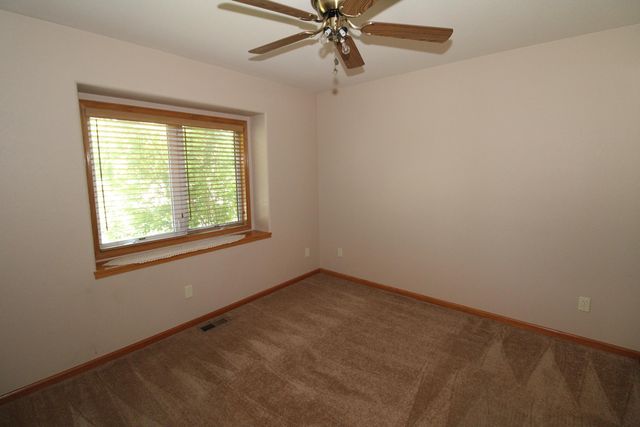 1280 S High St, El Dorado, KS 67042