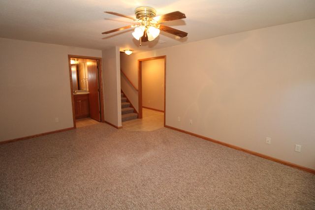 1280 S High St, El Dorado, KS 67042