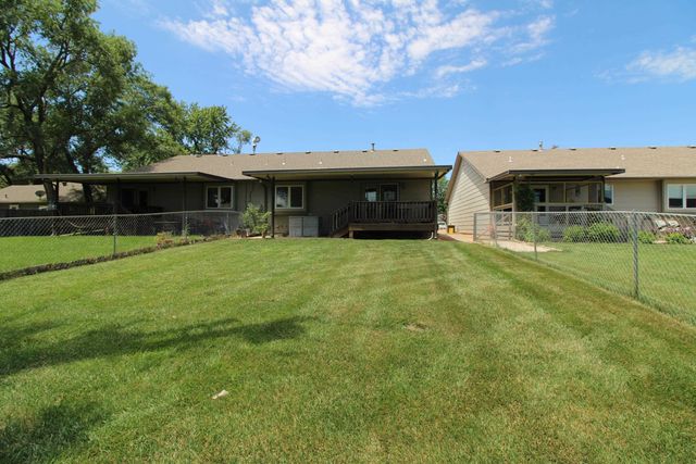 1280 S High St, El Dorado, KS 67042