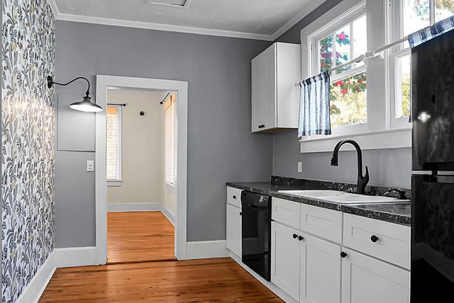 221 Brownlehe Street, Walterboro, SC 29488