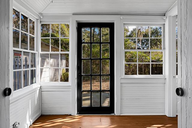 221 Brownlehe Street, Walterboro, SC 29488