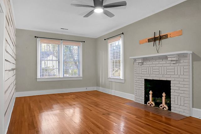 221 Brownlehe Street, Walterboro, SC 29488