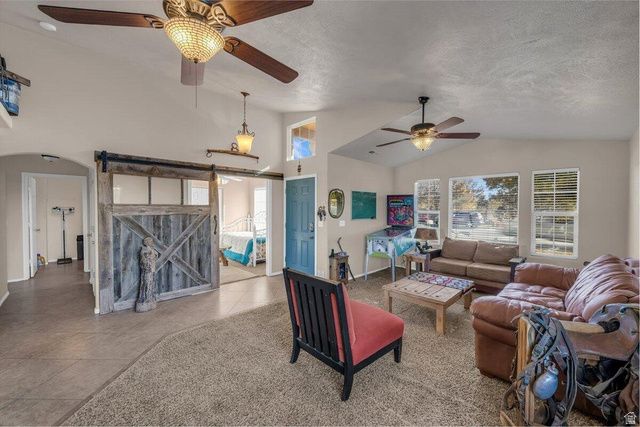 751 E MAJESTIC DR, Washington, UT 84780