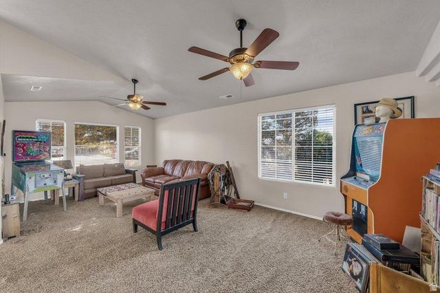 751 E MAJESTIC DR, Washington, UT 84780