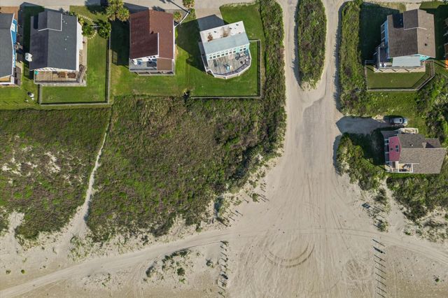 22502 Kennedy Drive, Galveston, TX 77554