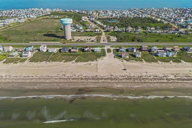 22502 Kennedy Drive, Galveston, TX 77554