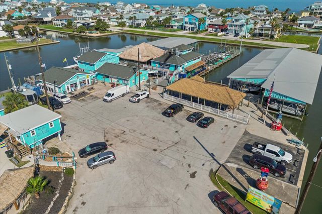 22502 Kennedy Drive, Galveston, TX 77554