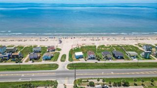 22502 Kennedy Drive, Galveston, TX 77554