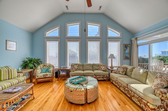 1180b N Anderson Boulevard, Holly Ridge, NC 28445