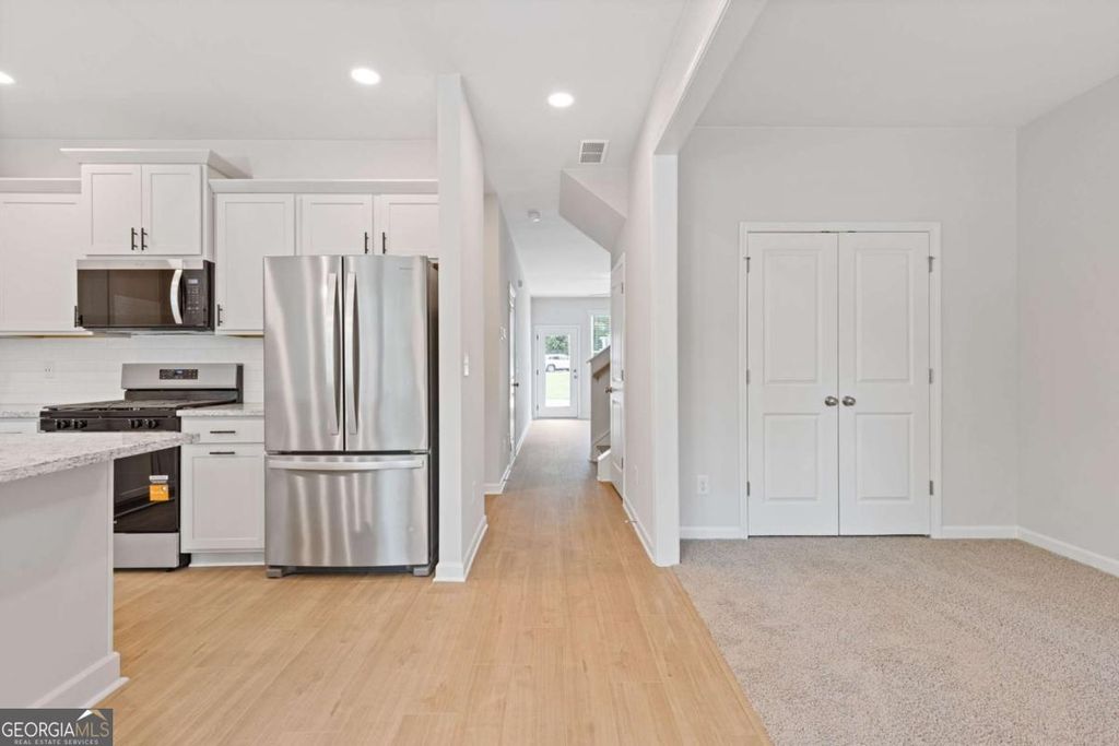 383 Summerville Lane 10, Athens, GA 30606 — photo 2