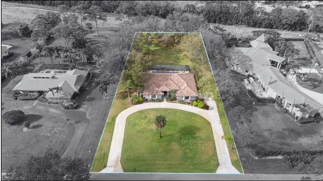 9425 Dundee Drive, Lake Worth, FL 33467