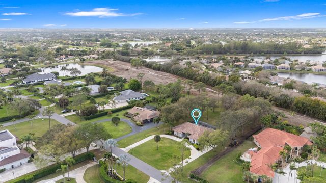 9425 Dundee Drive, Lake Worth, FL 33467