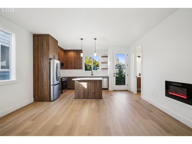 9568 Sw 91ST Ave 5, Portland, OR 97223