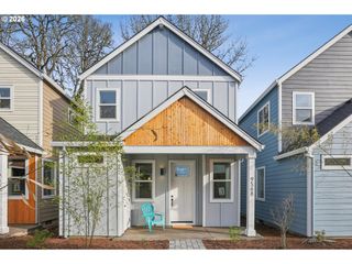 9568 Sw 91ST Ave 5, Portland, OR 97223