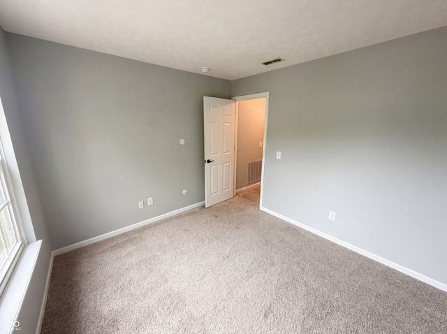 11871 Gatwick View Drive, Fishers, IN 46037