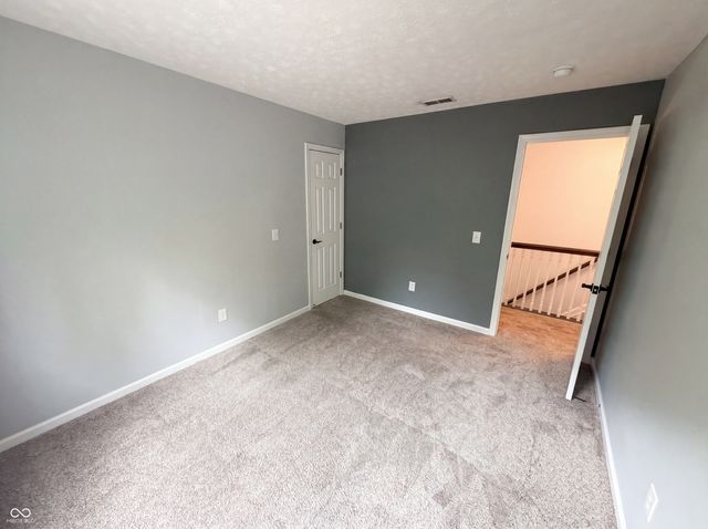 11871 Gatwick View Drive, Fishers, IN 46037