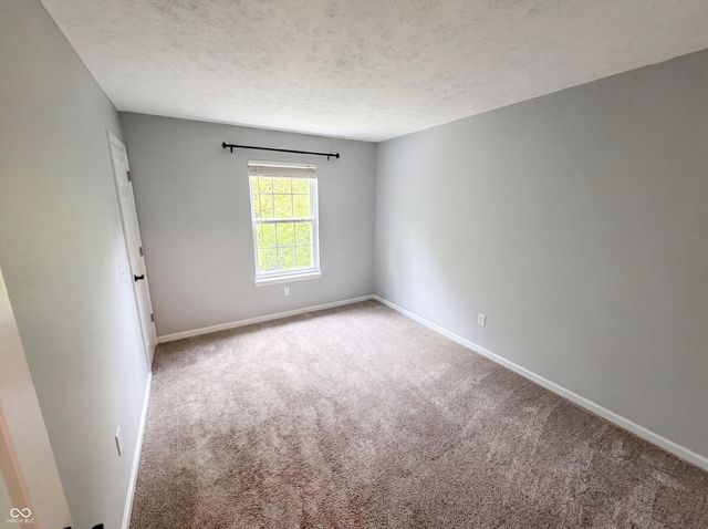11871 Gatwick View Drive, Fishers, IN 46037