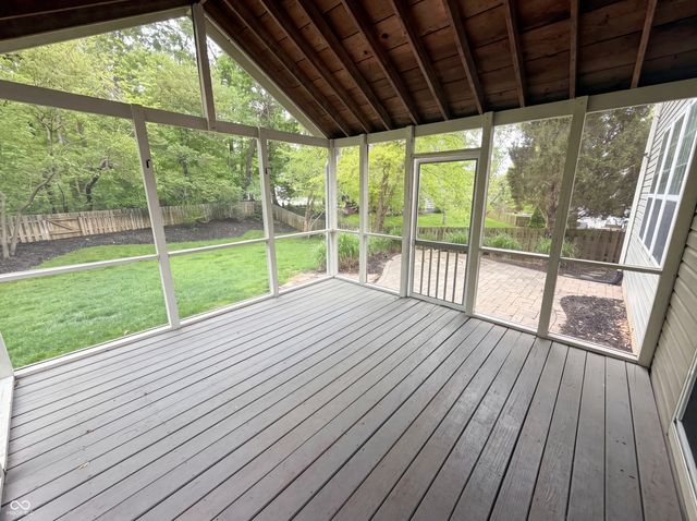 11871 Gatwick View Drive, Fishers, IN 46037