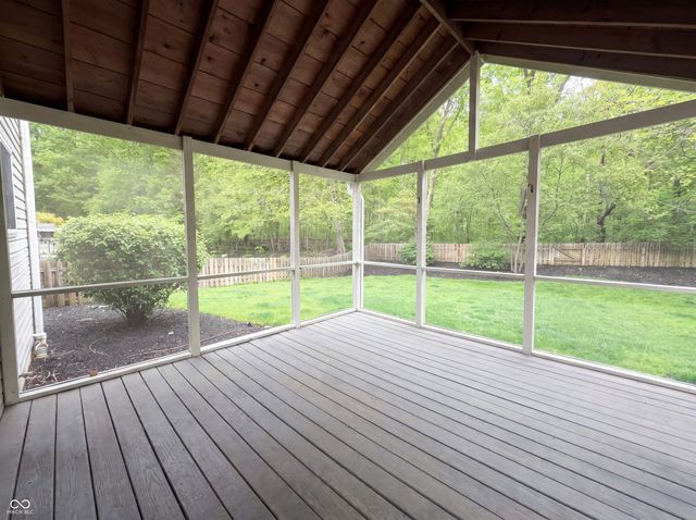 11871 Gatwick View Drive, Fishers, IN 46037