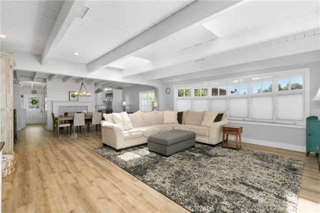 127 West Avenida De Los Lobos Marinos, San Clemente, CA 92672