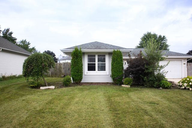 921 Shady Lane, Aurora, IL 60506
