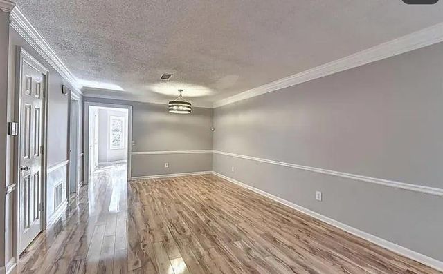871 Lenox Oaks Circle NE, Atlanta, GA 30324