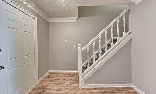 871 Lenox Oaks Circle NE, Atlanta, GA 30324