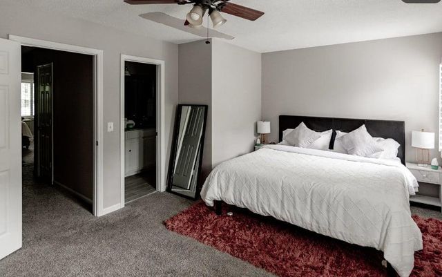 871 Lenox Oaks Circle NE, Atlanta, GA 30324