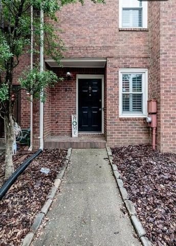 871 Lenox Oaks Circle NE, Atlanta, GA 30324