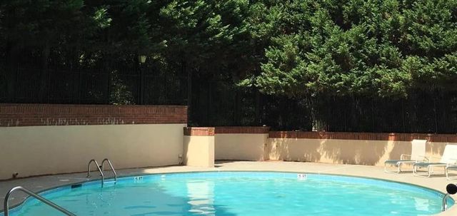 871 Lenox Oaks Circle NE, Atlanta, GA 30324