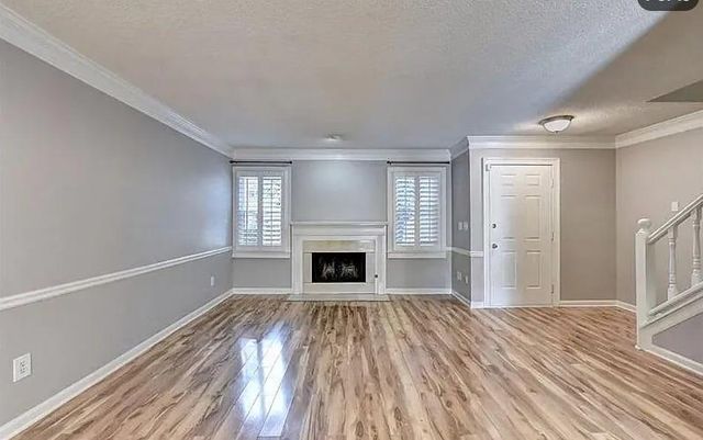 871 Lenox Oaks Circle NE, Atlanta, GA 30324
