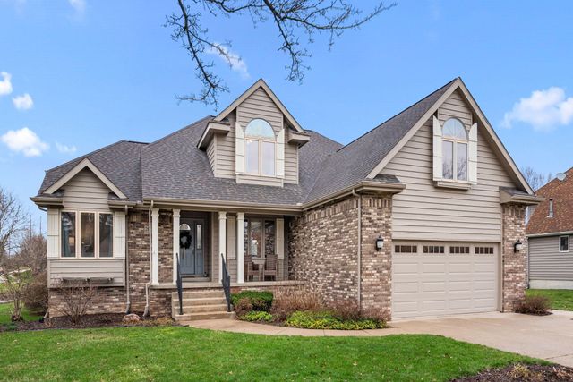 2009 Chandana Trail, Valparaiso, IN 46383