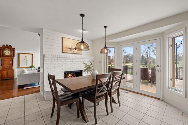 2009 Chandana Trail, Valparaiso, IN 46383