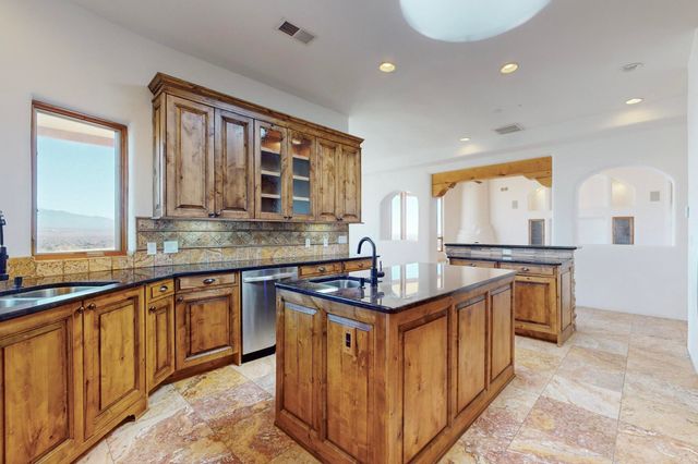 3 Quiet Lane, Corrales, NM 87048