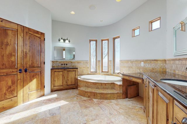 3 Quiet Lane, Corrales, NM 87048