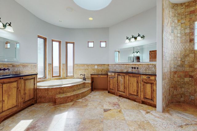 3 Quiet Lane, Corrales, NM 87048