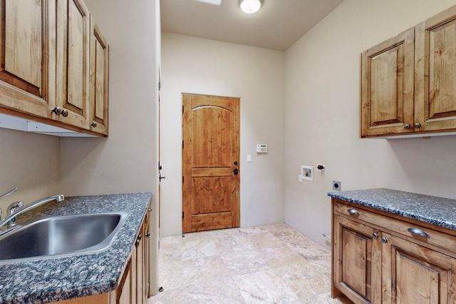 3 Quiet Lane, Corrales, NM 87048
