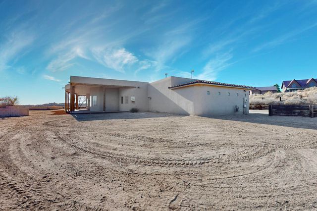3 Quiet Lane, Corrales, NM 87048