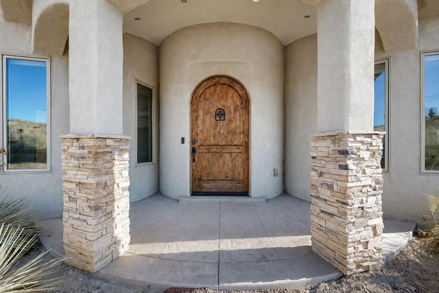 3 Quiet Lane, Corrales, NM 87048