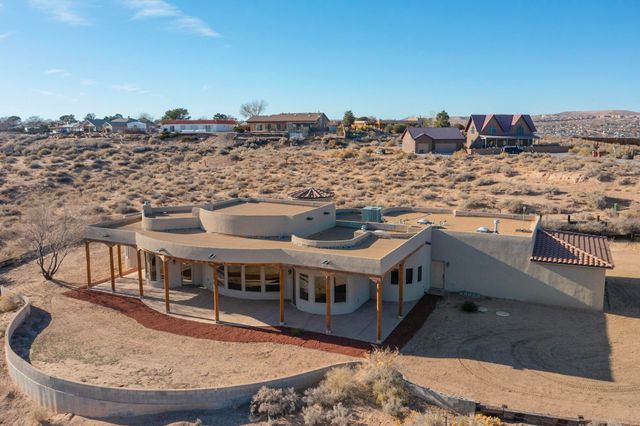 3 Quiet Lane, Corrales, NM 87048