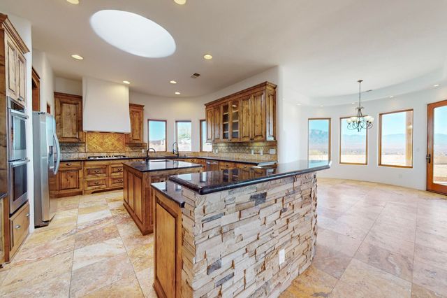 3 Quiet Lane, Corrales, NM 87048