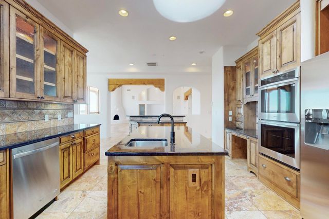 3 Quiet Lane, Corrales, NM 87048