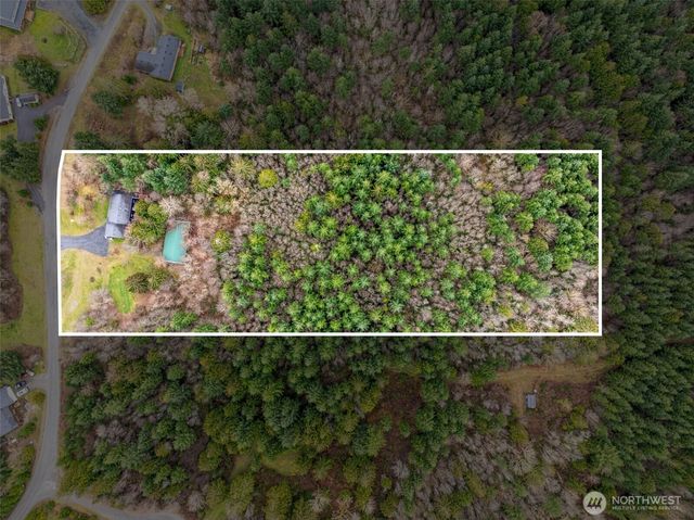 266 Bear View Drive, Chehalis, WA 98532