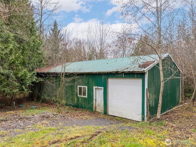 266 Bear View Drive, Chehalis, WA 98532