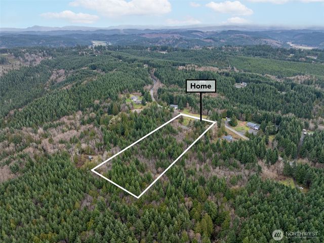 266 Bear View Drive, Chehalis, WA 98532