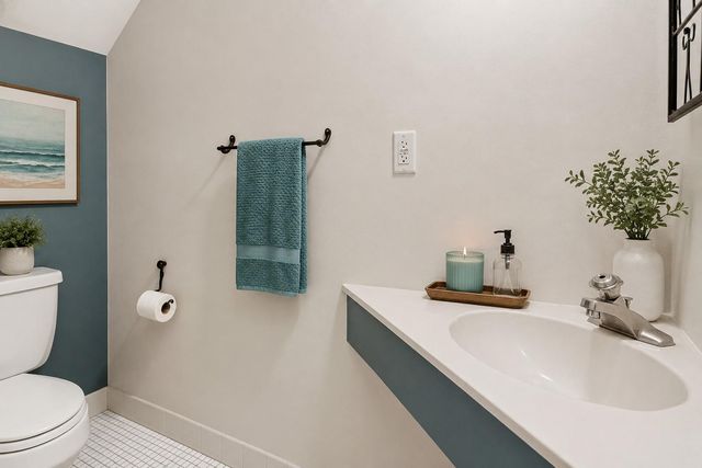4645 Cedar Lake Road S, Saint Louis Park, MN 55416
