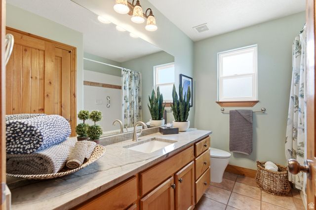 1172 W KRISTELDELL CT, Murray, UT 84123
