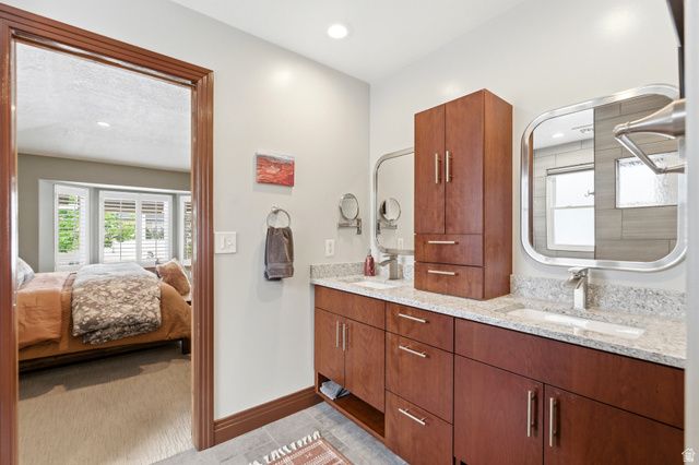1172 W KRISTELDELL CT, Murray, UT 84123