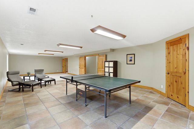 1172 W KRISTELDELL CT, Murray, UT 84123